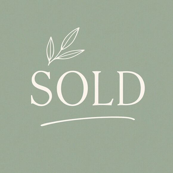 **SOLD* POL Red Distressed "Looking For You" Plaid Puff Top - Size - Large - Picture 1 of 8